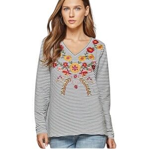 Savanna Jane‎ black and white striped long sleeve boho floral embroidered top